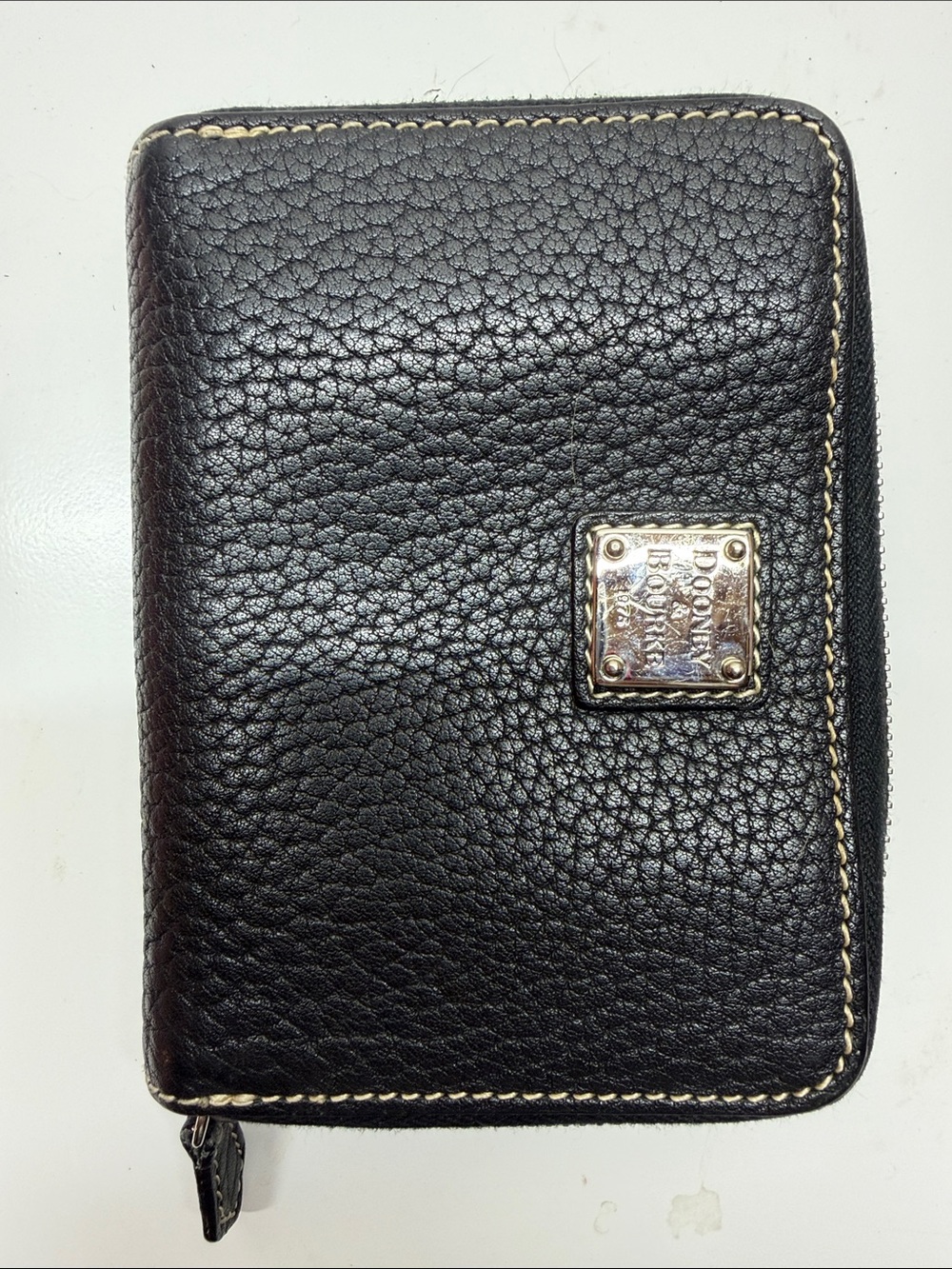 Dooney & Burke Black pebbled Leather Zip Wallet